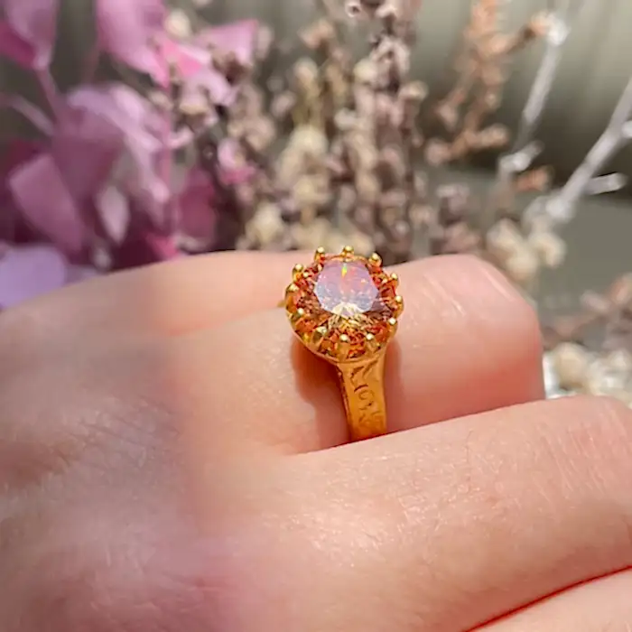 Anadolu Şampanya Rengi Taşlı Yüzük