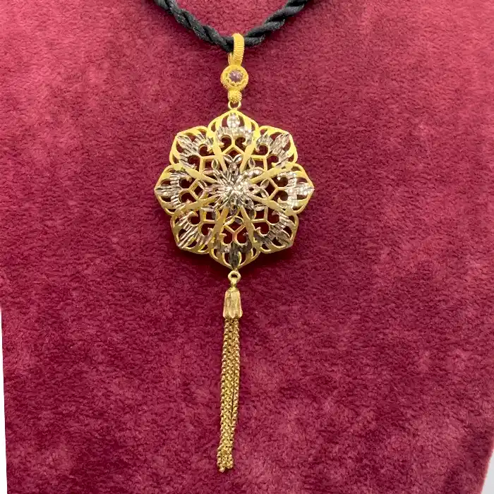 Tezhip Desenli Kolye